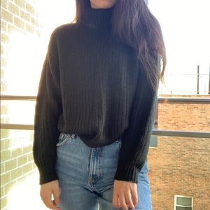 H&M dark green turtleneck